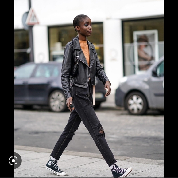 Zara style converse sneakers 👟 - Picture 5 of 17